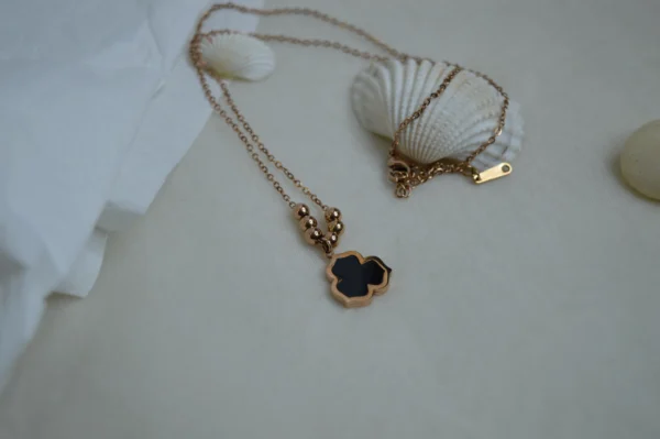 Black Flower Necklace
