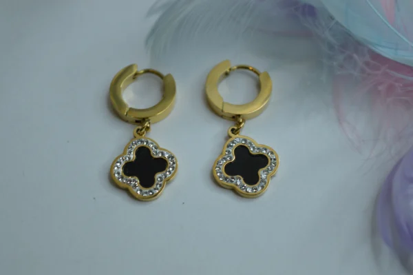 Clover Charms