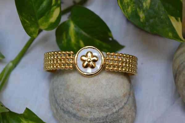 Regal Star Bracelet