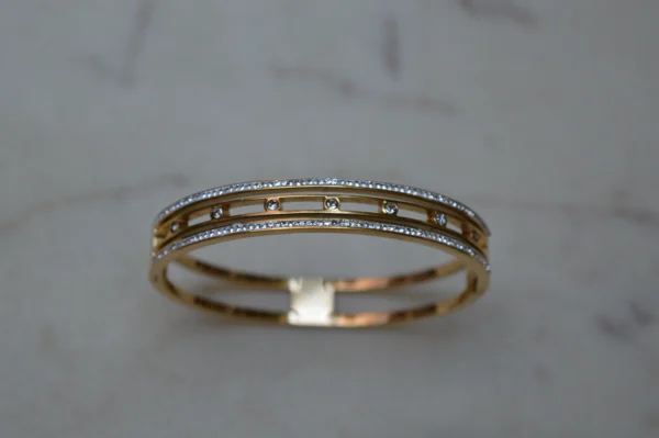 Sleek Horizon Band 2