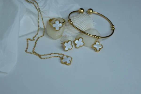 White Clover Combo